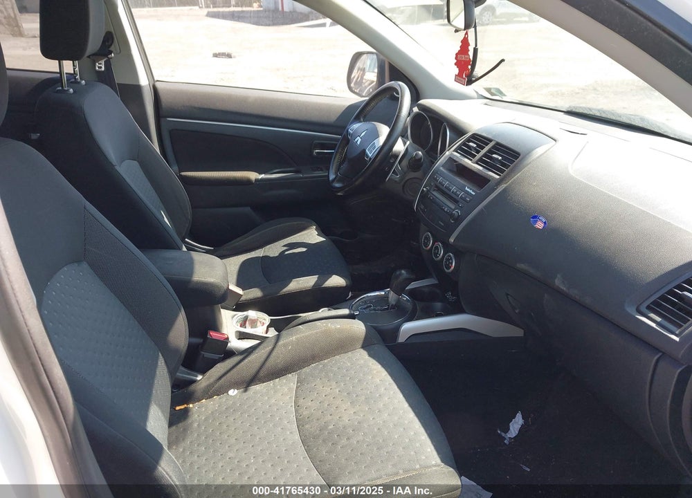 2011 MITSUBISHI OUTLANDER SPORT SE VIN: JA4AR4AU8BZ017463