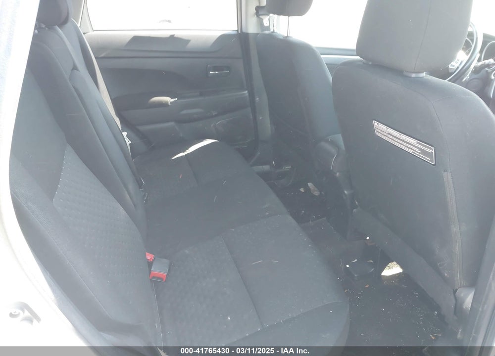 2011 MITSUBISHI OUTLANDER SPORT SE VIN: JA4AR4AU8BZ017463