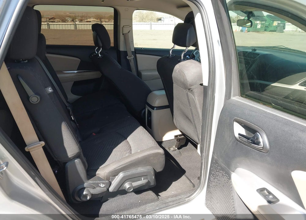 2013 DODGE JOURNEY VIN: 3C4PDCBG2DT592279
