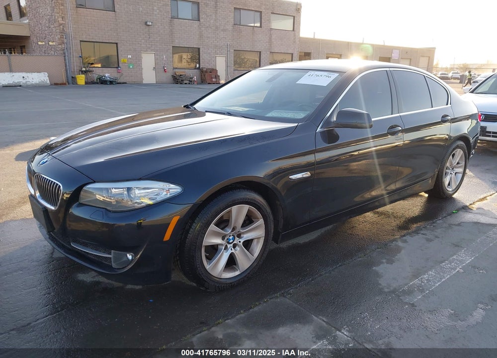 2011 BMW 528I VIN: WBAFR1C56BC745542