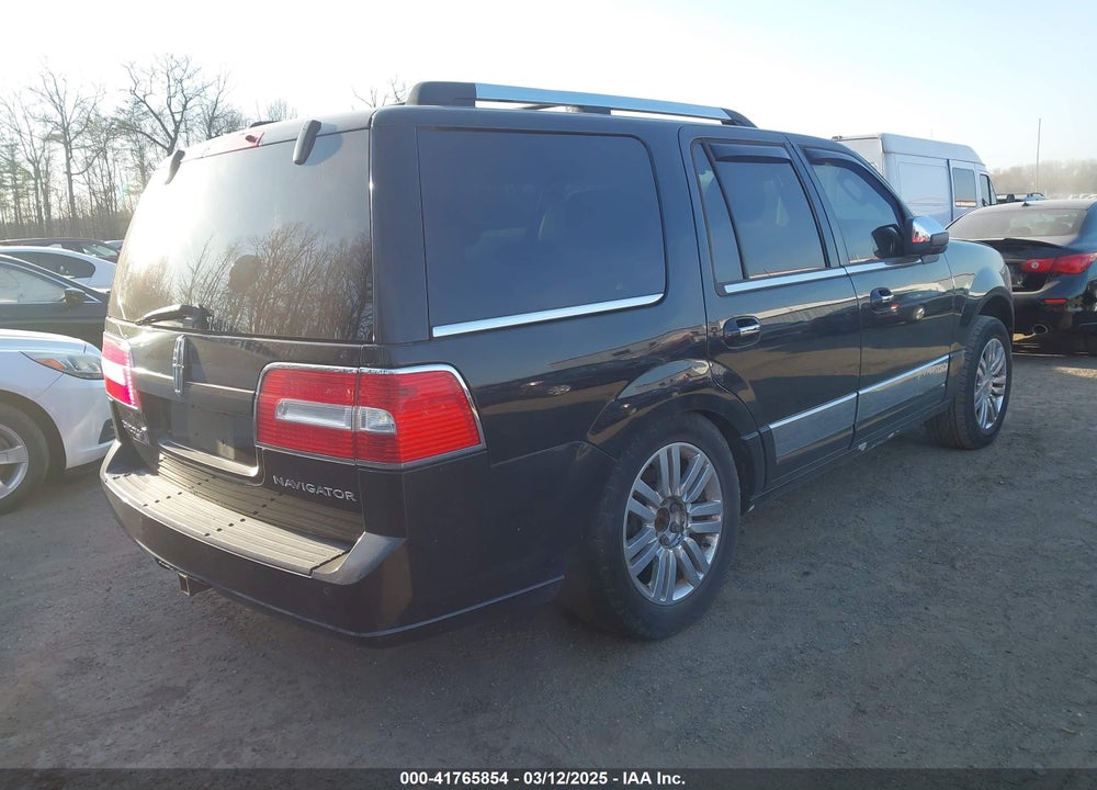 2010 LINCOLN NAVIGATOR VIN: 5LMJJ2J57AEJ03789
