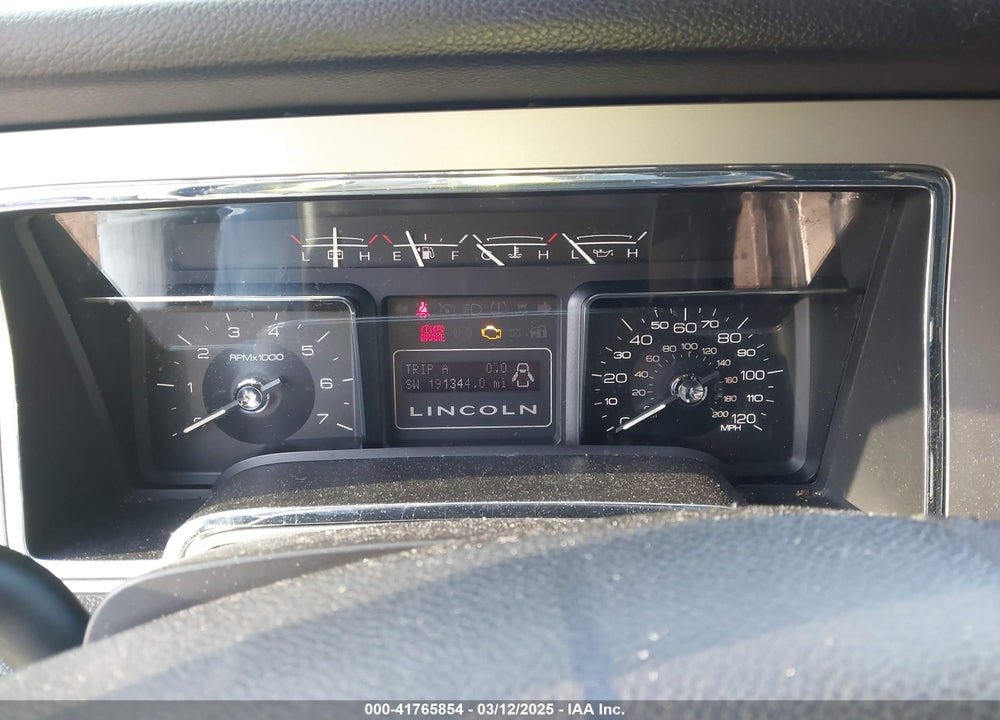 2010 LINCOLN NAVIGATOR VIN: 5LMJJ2J57AEJ03789