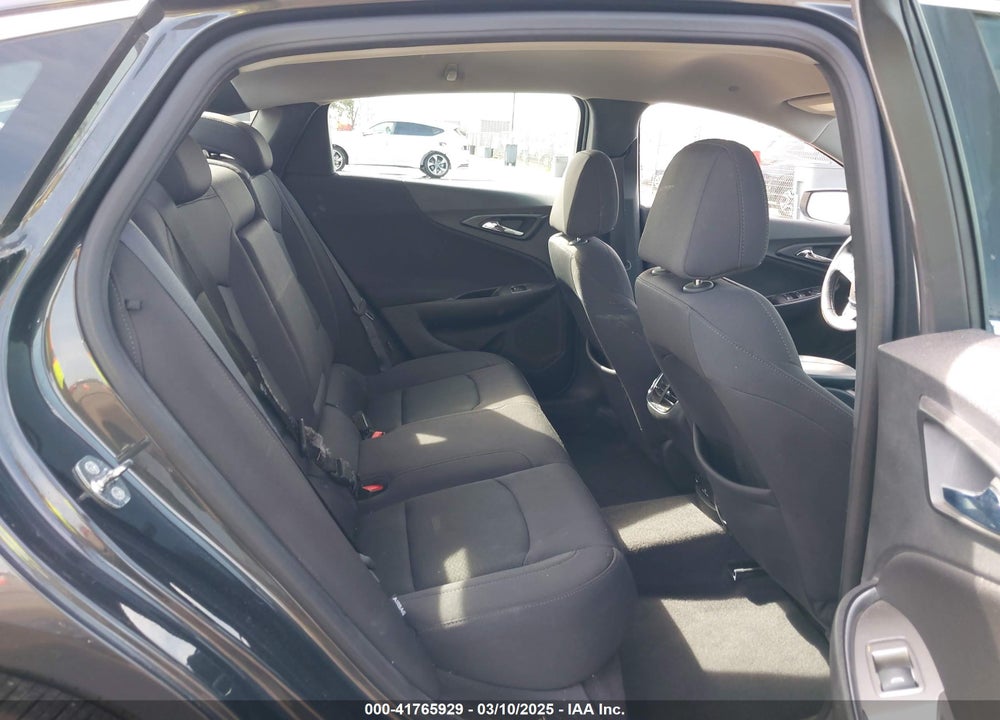 2017 CHEVROLET MALIBU VIN: 1G1ZE5ST1HF222755