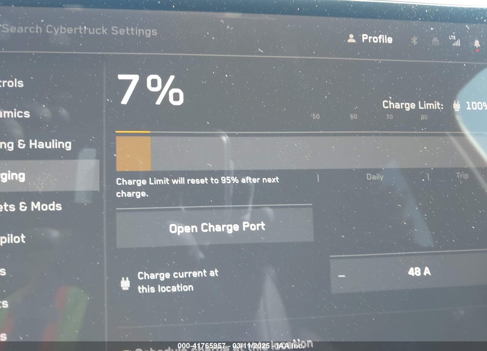 2025 TESLA CYBERTRUCK VIN: 7G2CEHED1SA060070