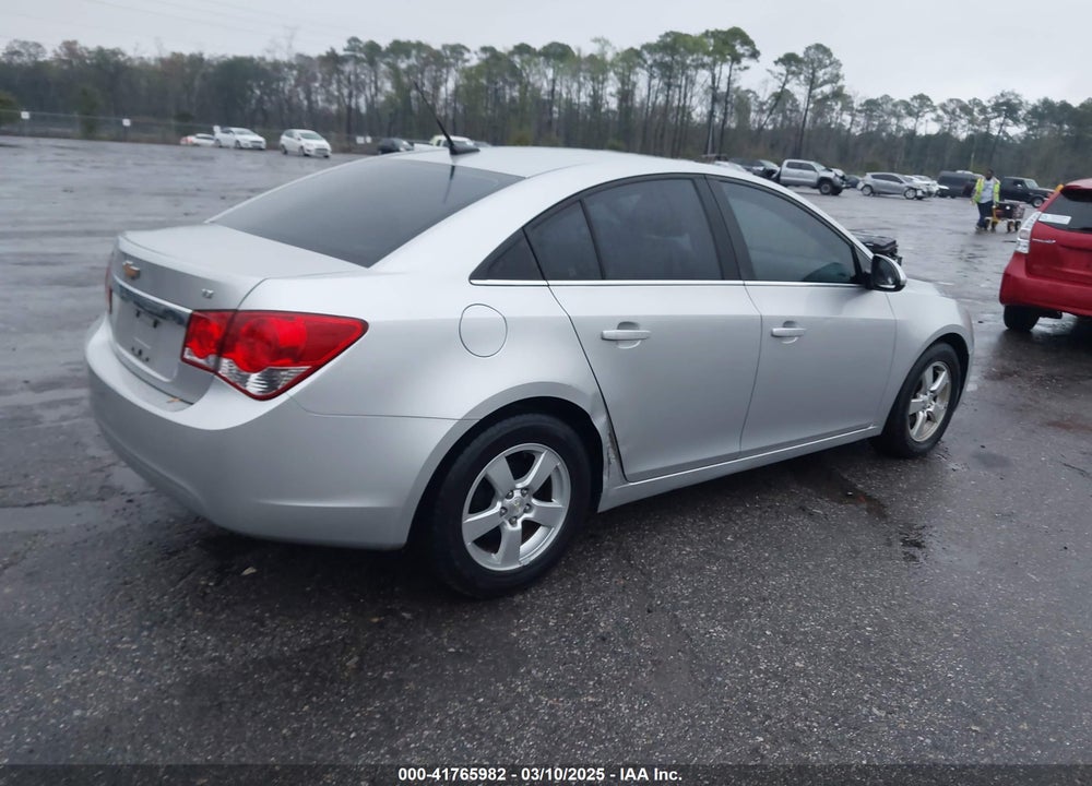 2014 CHEVROLET CRUZE VIN: 1G1PC5SB3E7358637