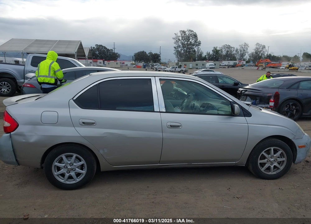 2002 TOYOTA PRIUS VIN: JT2BK12U020057917