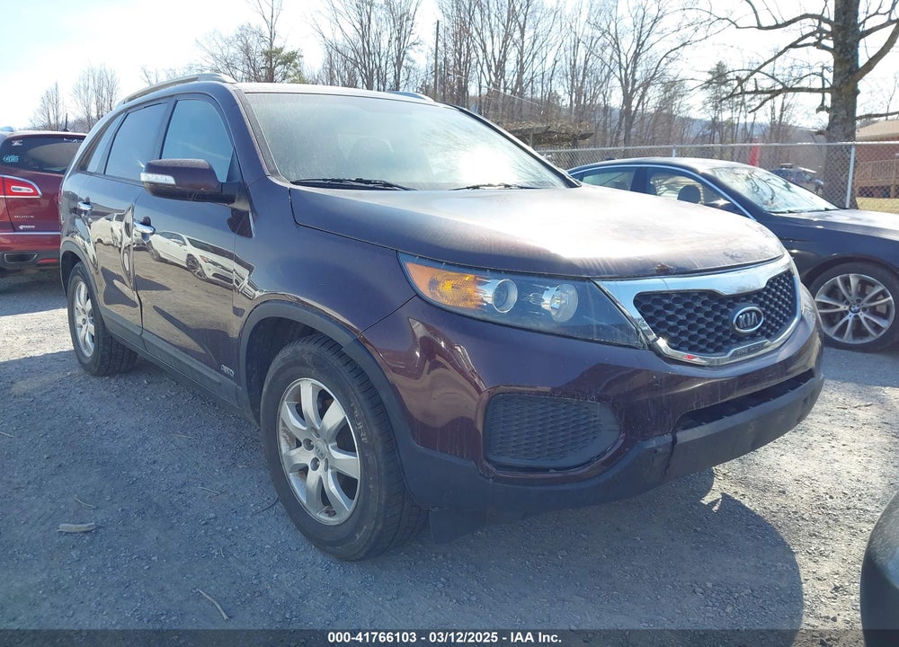 2012 KIA SORENTO VIN: 5XYKTDA22CG286925