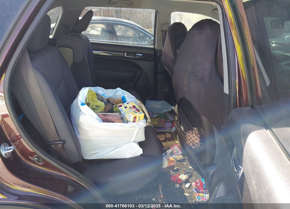 2012 KIA SORENTO VIN: 5XYKTDA22CG286925