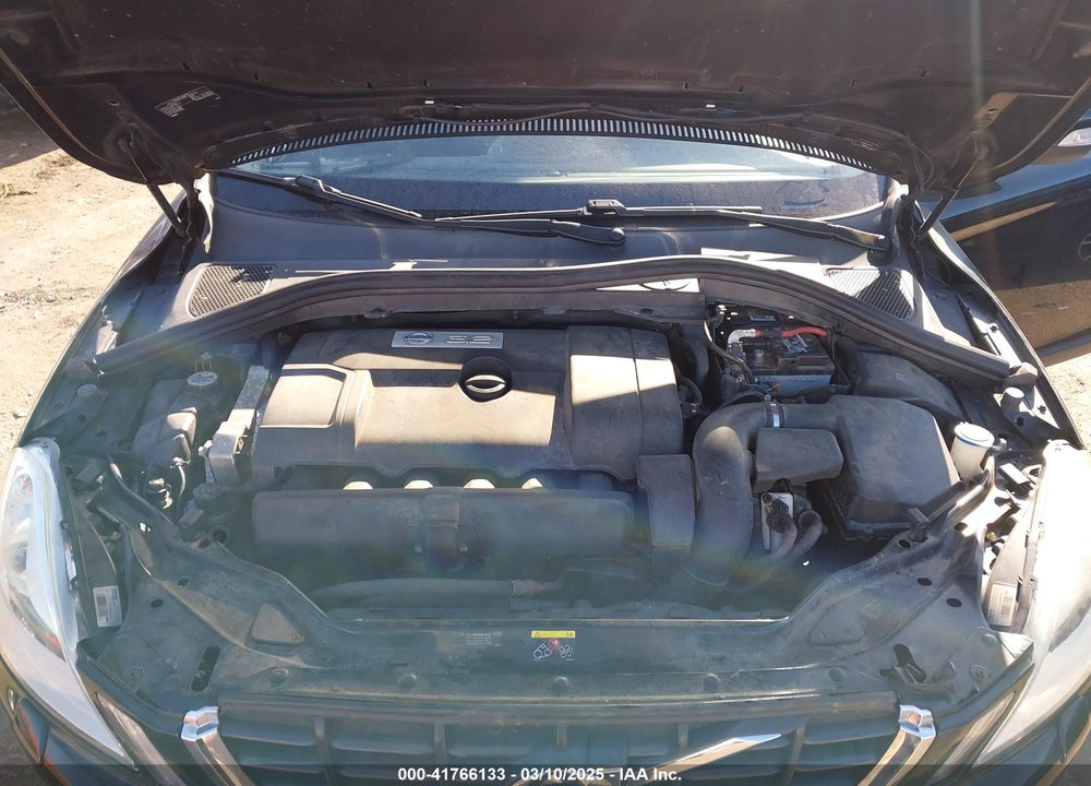 2011 VOLVO XC60 VIN: YV4952DL7B2173673