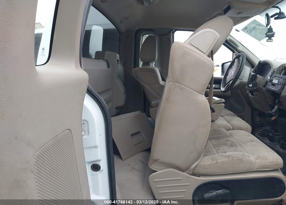 2006 FORD F-150 VIN: 1FTRF14W96NA84583