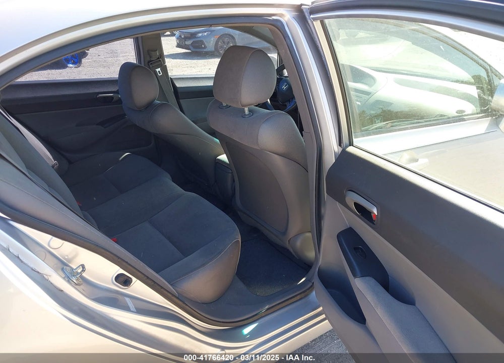 2008 HONDA CIVIC VIN: 2HGFA16548H302710