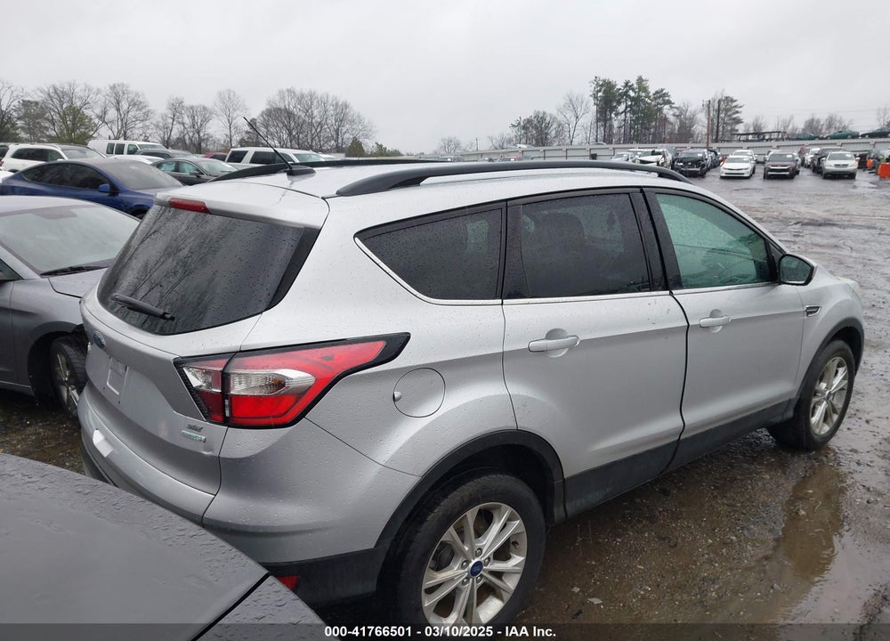 2017 FORD ESCAPE VIN: 1FMCU0GD2HUE84747