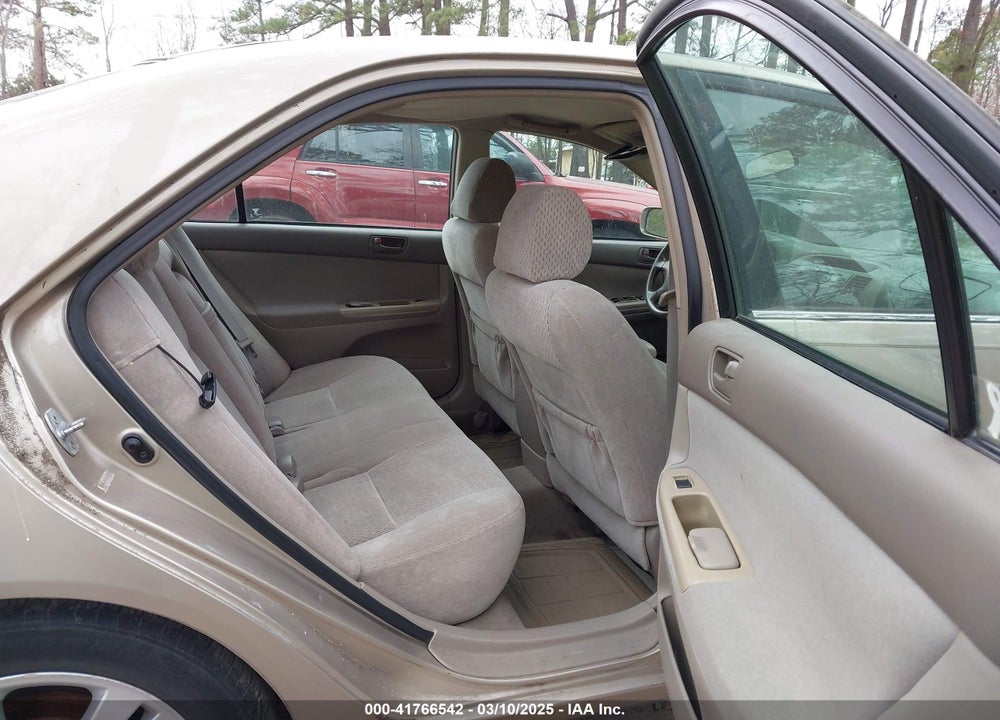 2004 TOYOTA CAMRY VIN: 4T1BE32K04U793501