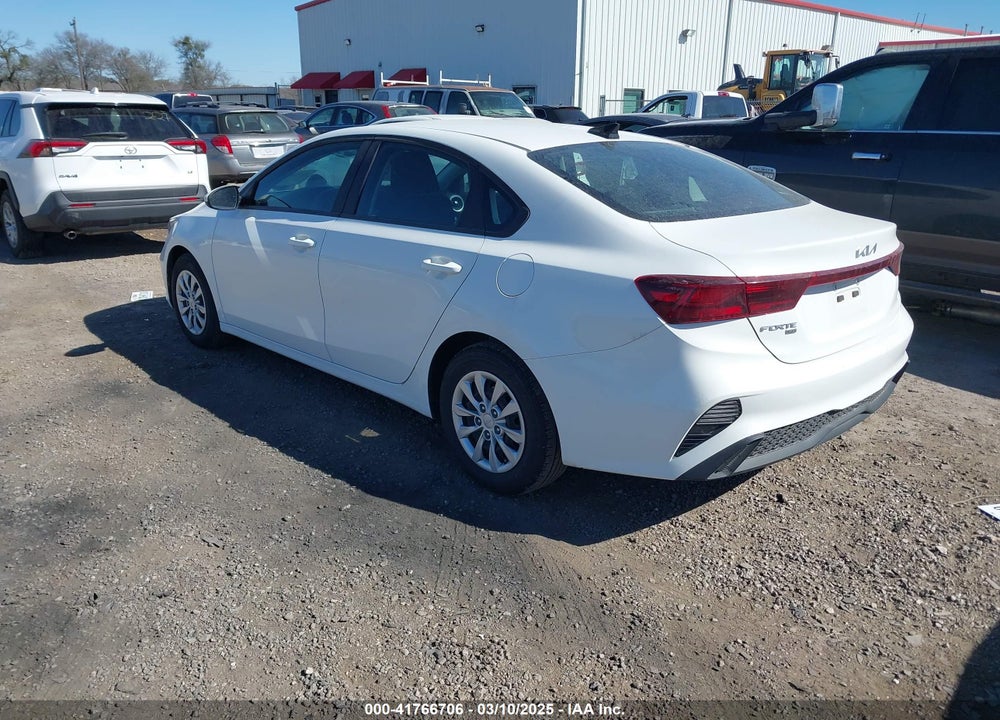 2023 KIA FORTE VIN: 3KPF24AD7PE645999