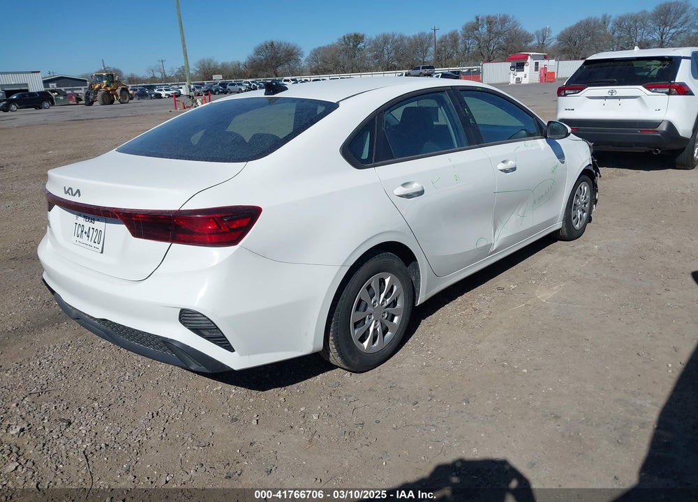 2023 KIA FORTE VIN: 3KPF24AD7PE645999