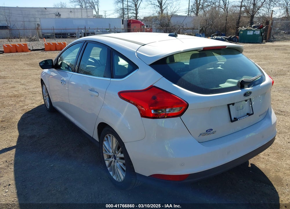 2017 FORD FOCUS VIN: 1FADP3N23HL287195