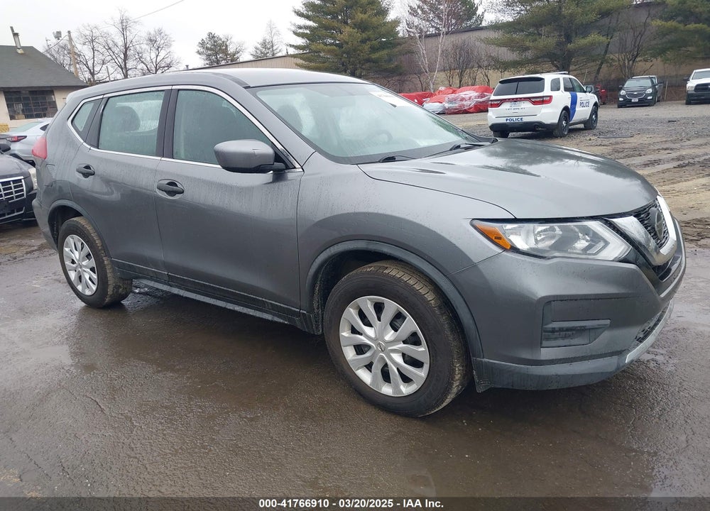 2018 NISSAN ROGUE S/SV VIN: KNMAT2MV0JP533665