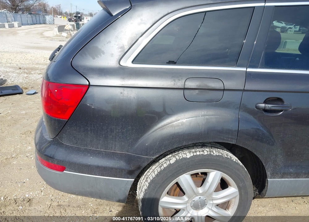 2007 AUDI Q7 VIN: WA1BV74L37D046989