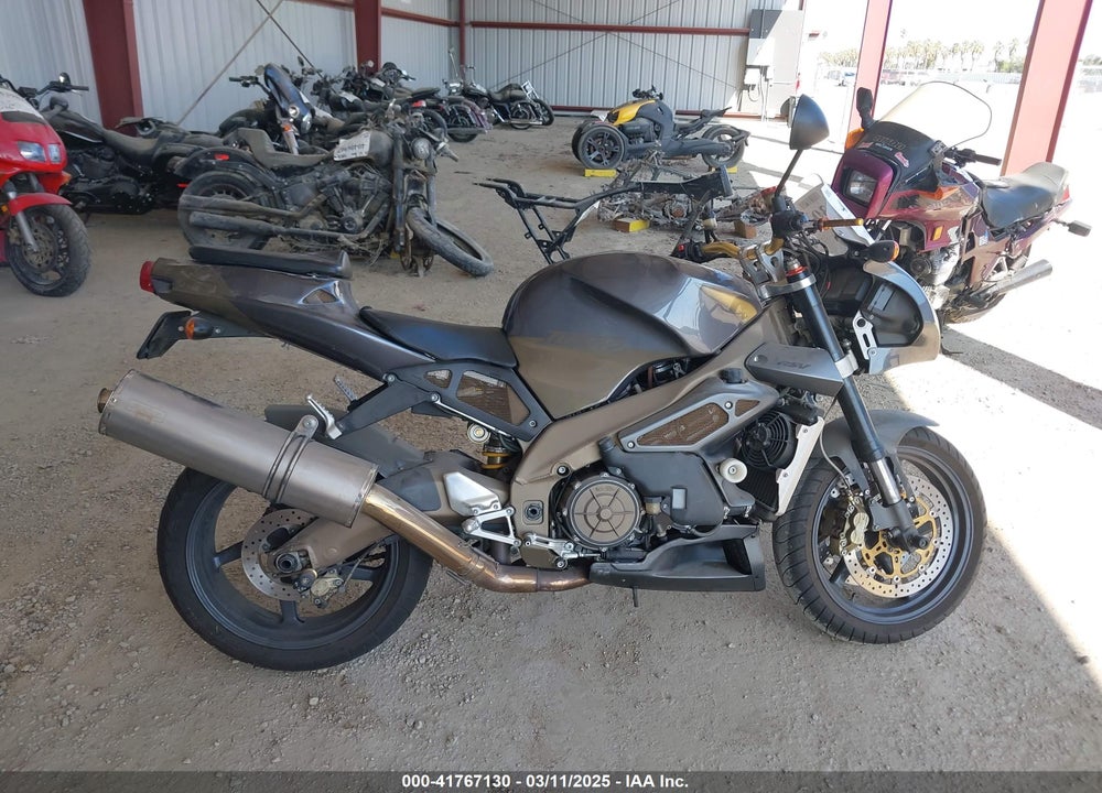 2003 APRILIA TUONO VIN: ZD4RPC0433S000112