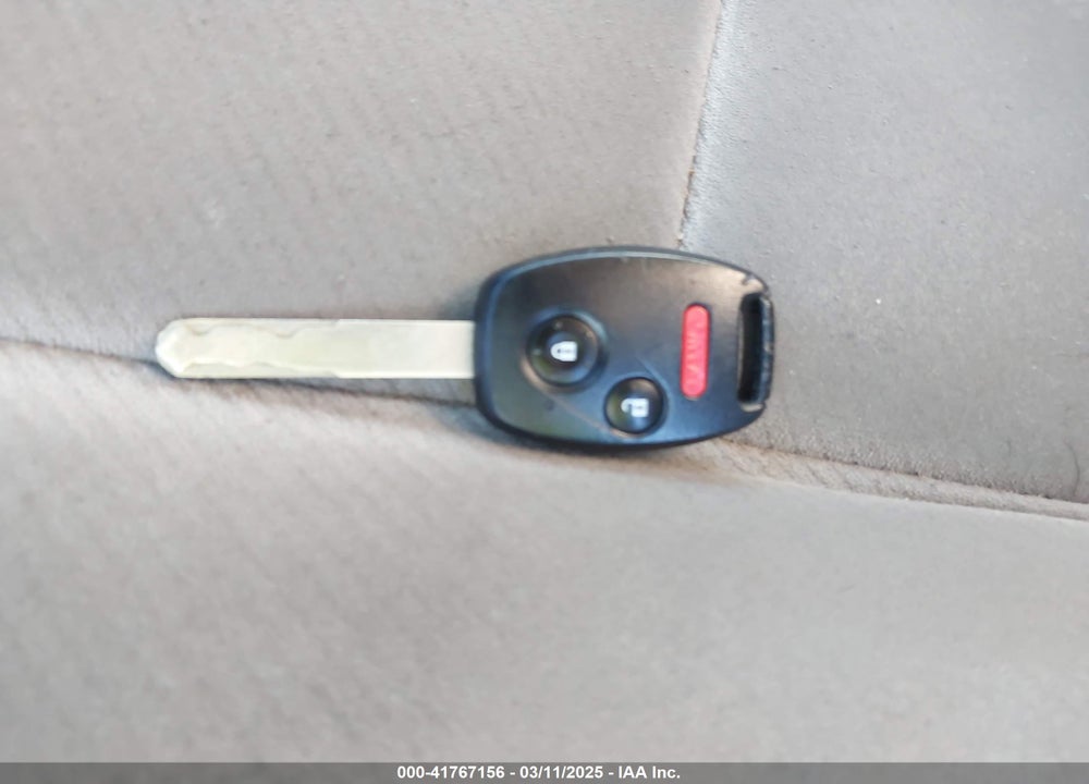 2010 HONDA CIVIC VIN: 2HGFA1F53AH560240