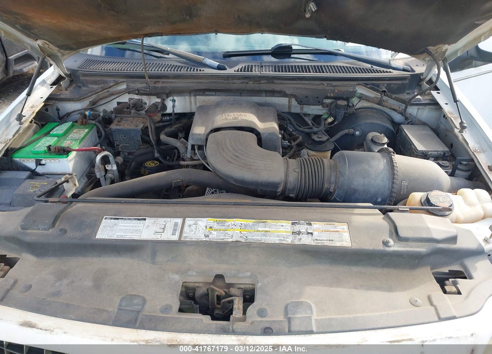 2000 FORD EXPEDITION VIN: 1FMRU1766YLA42190