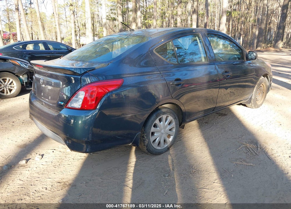 2015 NISSAN VERSA VIN: 3N1CN7AP9FL820577