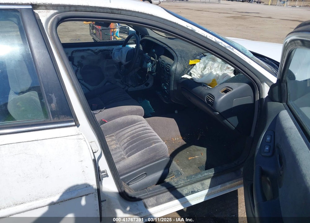 1998 PONTIAC GRAND PRIX VIN: 1G2WJ52M3WF281886