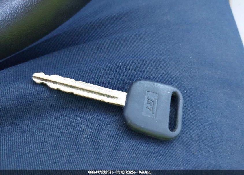 2011 SCION XB VIN: JTLZE4FE1B1125612