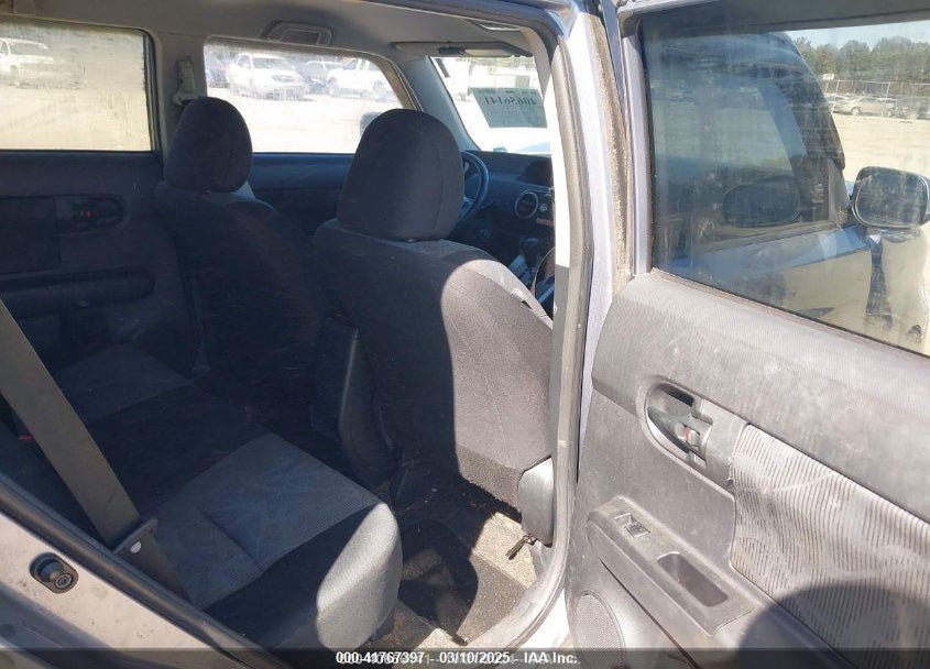 2011 SCION XB VIN: JTLZE4FE1B1125612