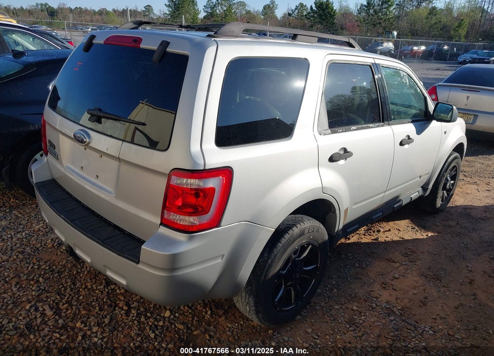 2008 FORD ESCAPE VIN: 1FMCU03108KB48960