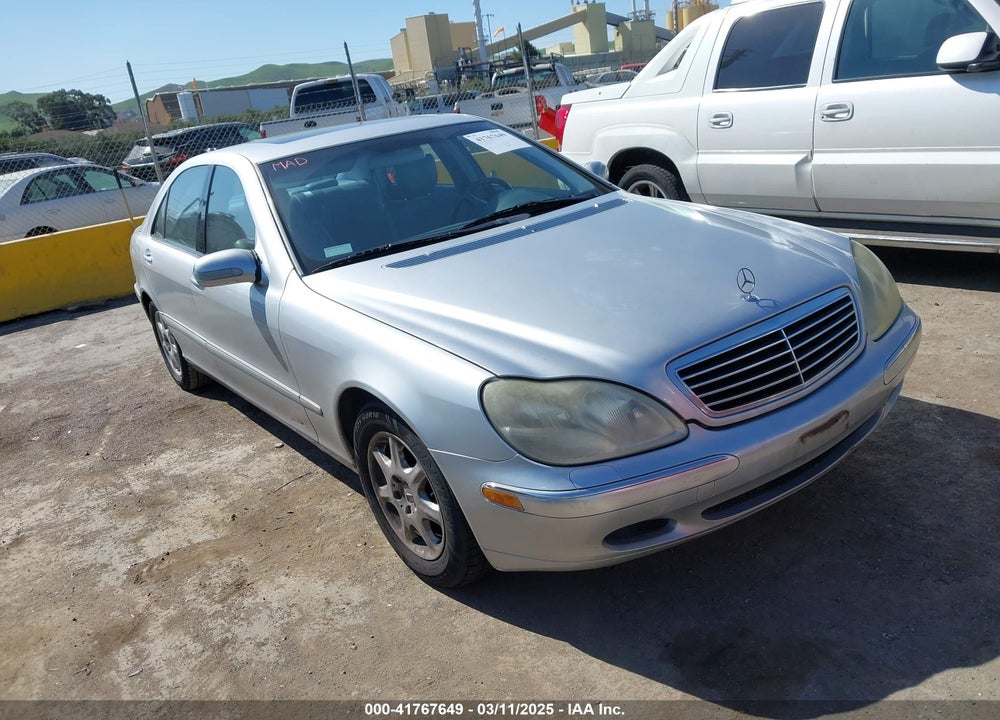 2000 MERCEDES-BENZ S 430 VIN: WDBNG70J8YA071910