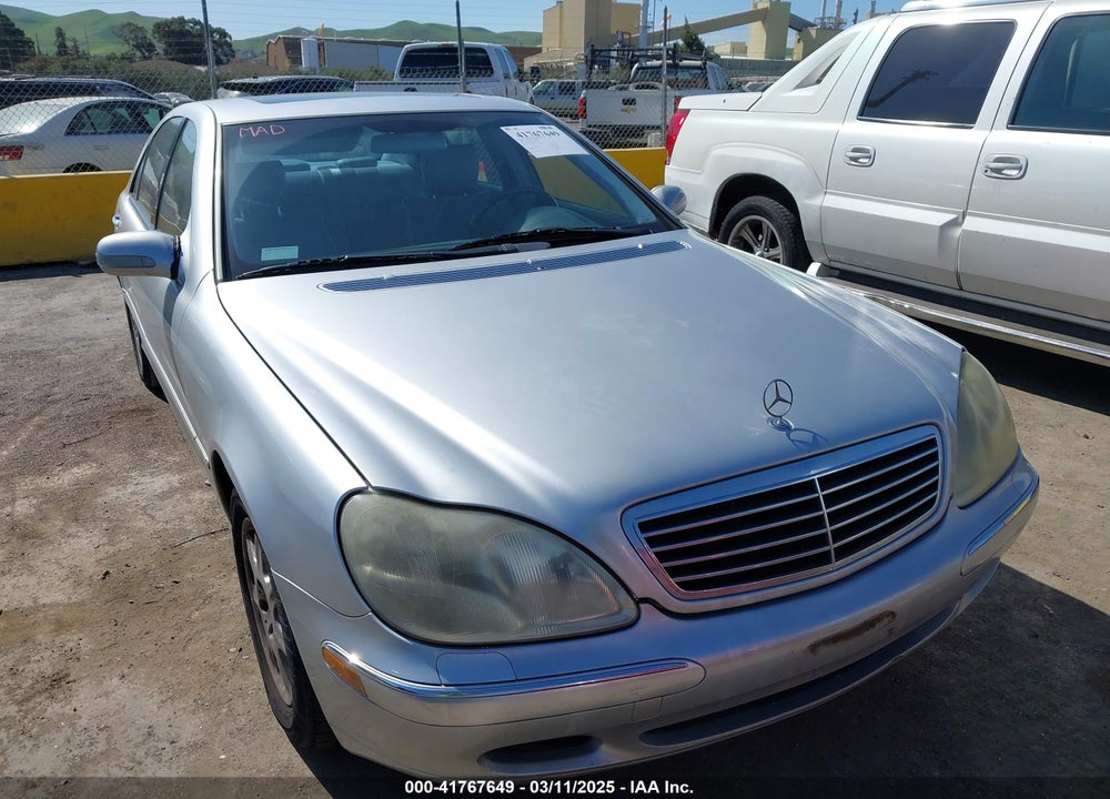 2000 MERCEDES-BENZ S 430 VIN: WDBNG70J8YA071910