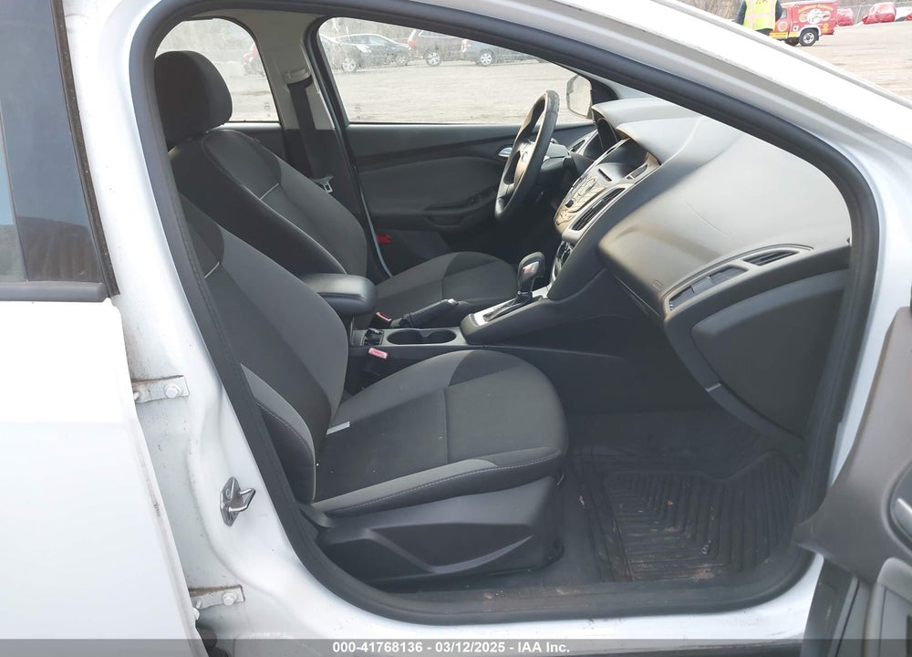 2013 FORD FOCUS VIN: 1FADP3F21DL288189