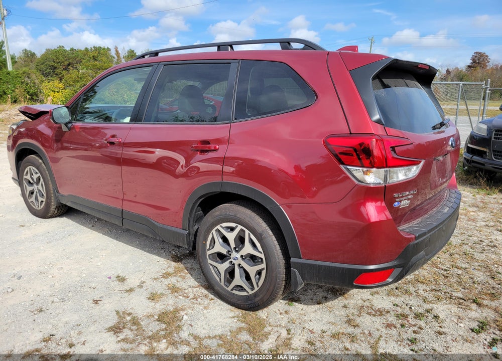 2023 SUBARU FORESTER VIN: JF2SKAEC8PH514428