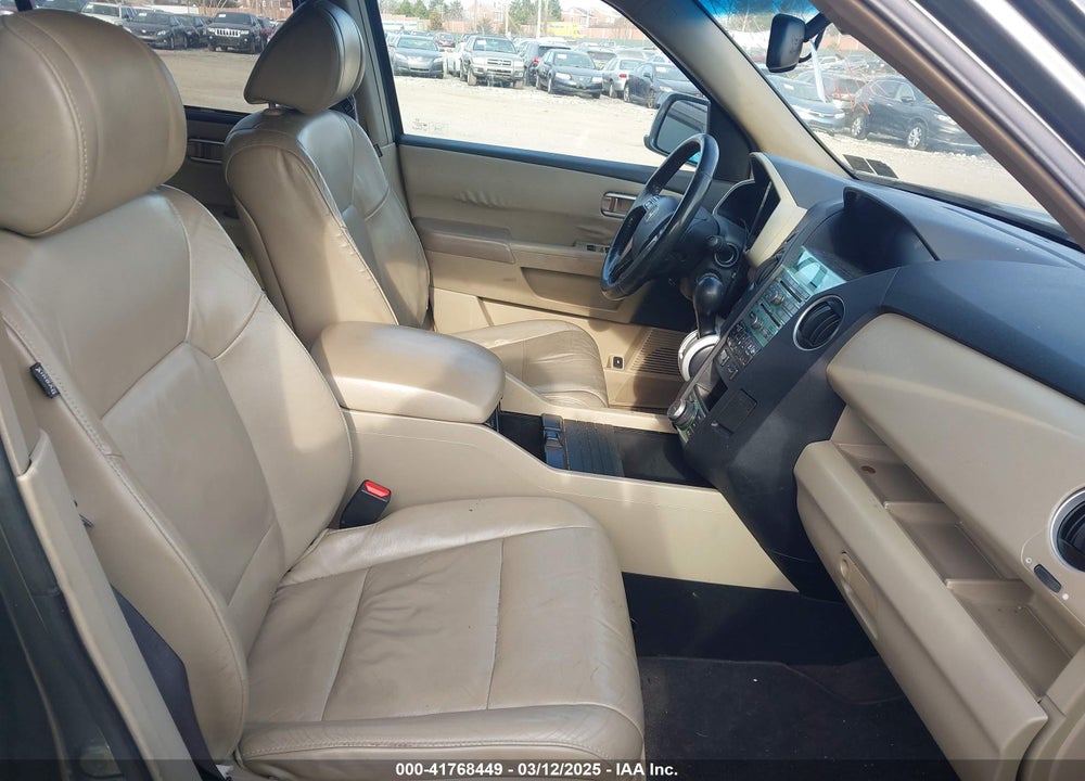 2009 HONDA PILOT VIN: 5FNYF48999B007409