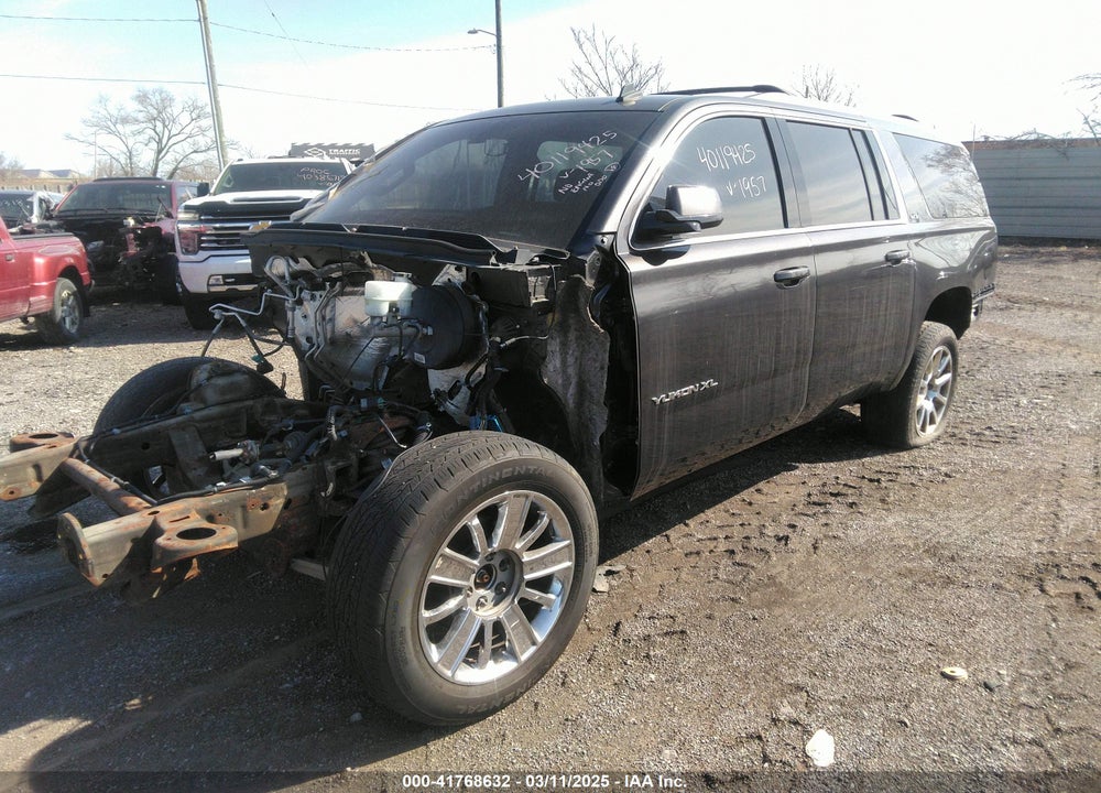 2015 GMC YUKON XL 1500 VIN: 1GKS2GECXFR281957
