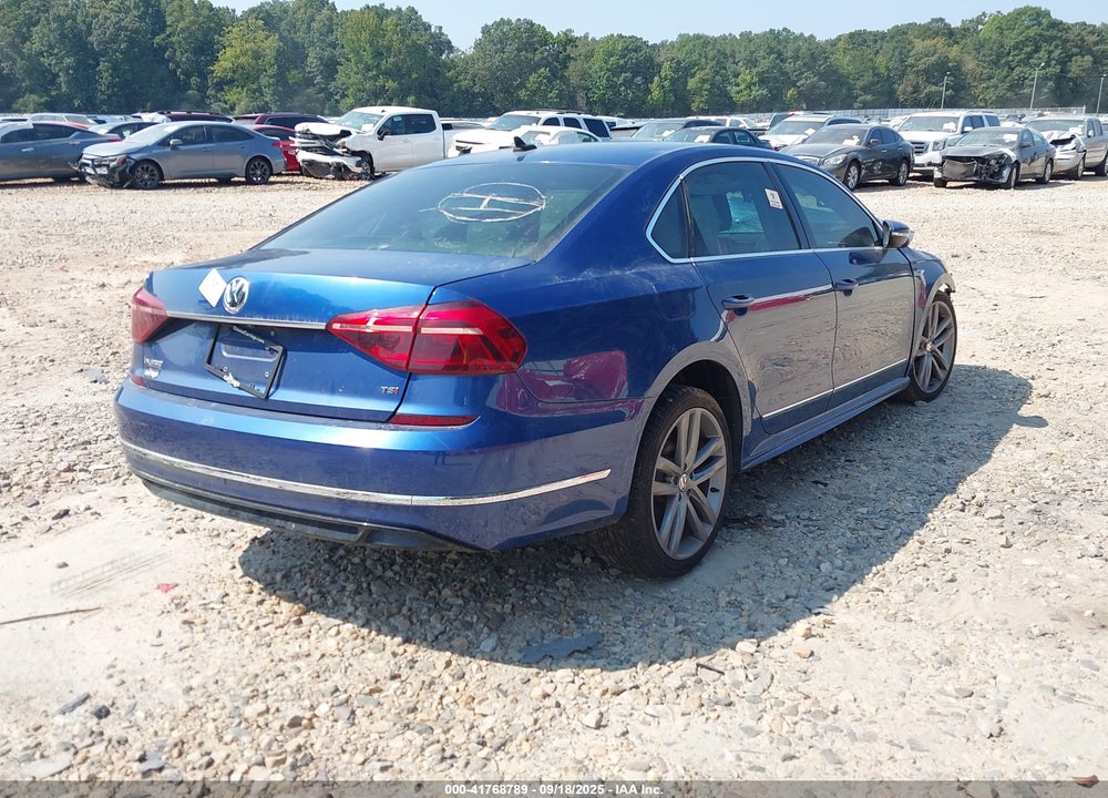 2017 VOLKSWAGEN PASSAT 1.8T R-LINE VIN: 1VWDT7A38HC074414