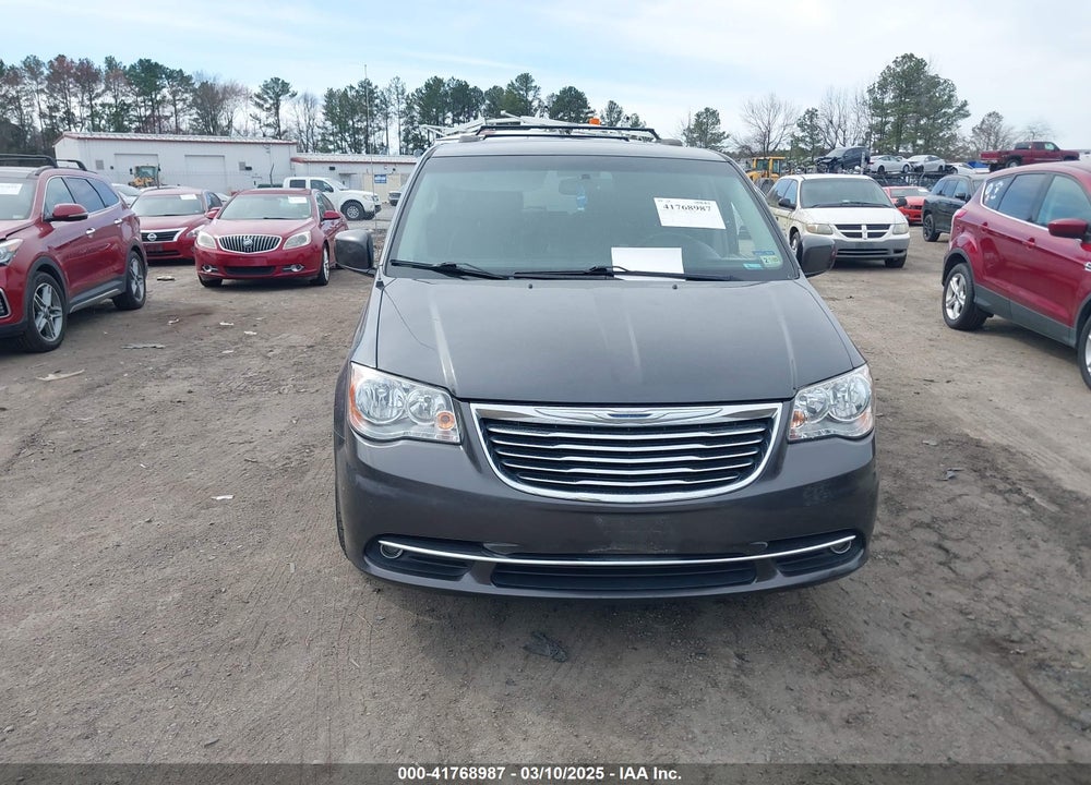 2016 CHRYSLER TOWN & COUNTRY VIN: 2C4RC1BG8GR113130