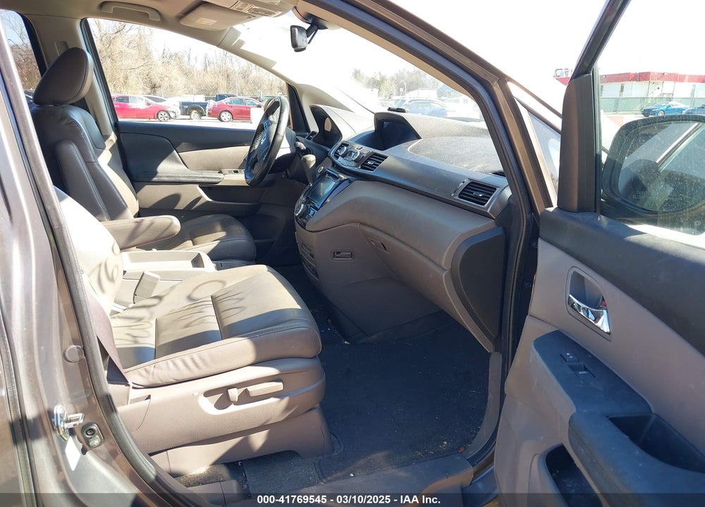 2015 HONDA ODYSSEY EX-L VIN: 5FNRL5H66FB073128