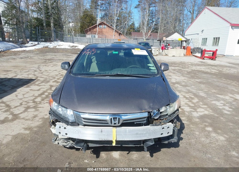 2012 HONDA CIVIC VIN: 2HGFB2F57CH612040