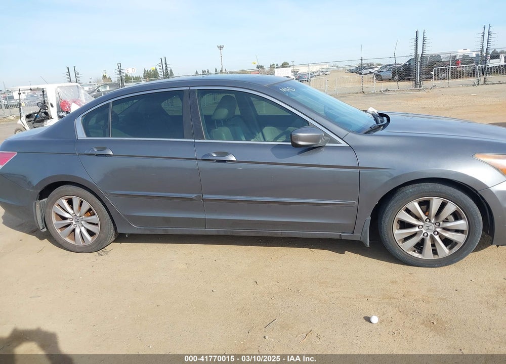 2012 HONDA ACCORD VIN: 1HGCP2F84CA119557