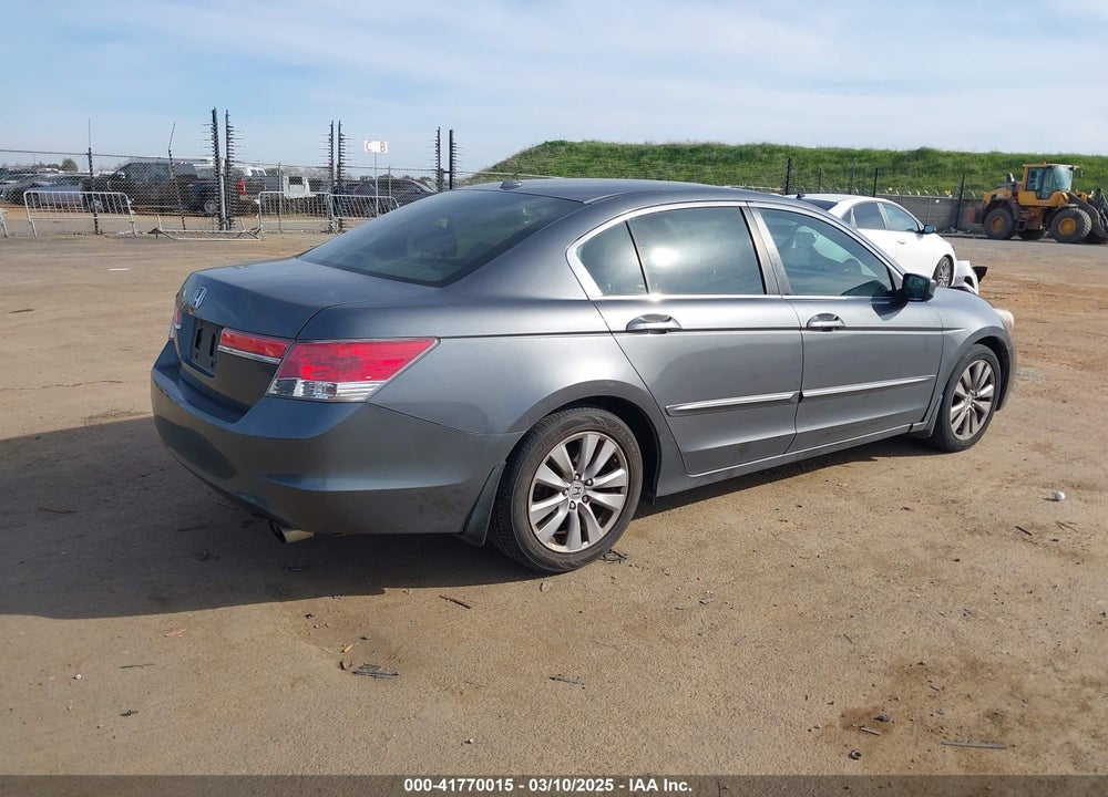 2012 HONDA ACCORD VIN: 1HGCP2F84CA119557
