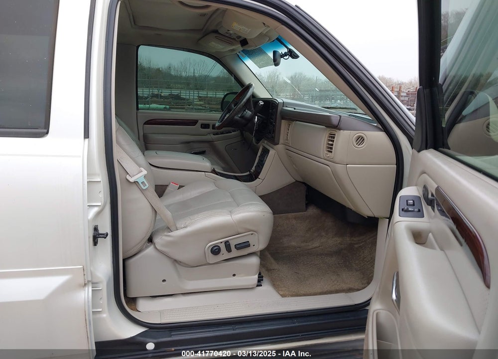 2002 CADILLAC ESCALADE EXT VIN: 3GYEK63N82G313753