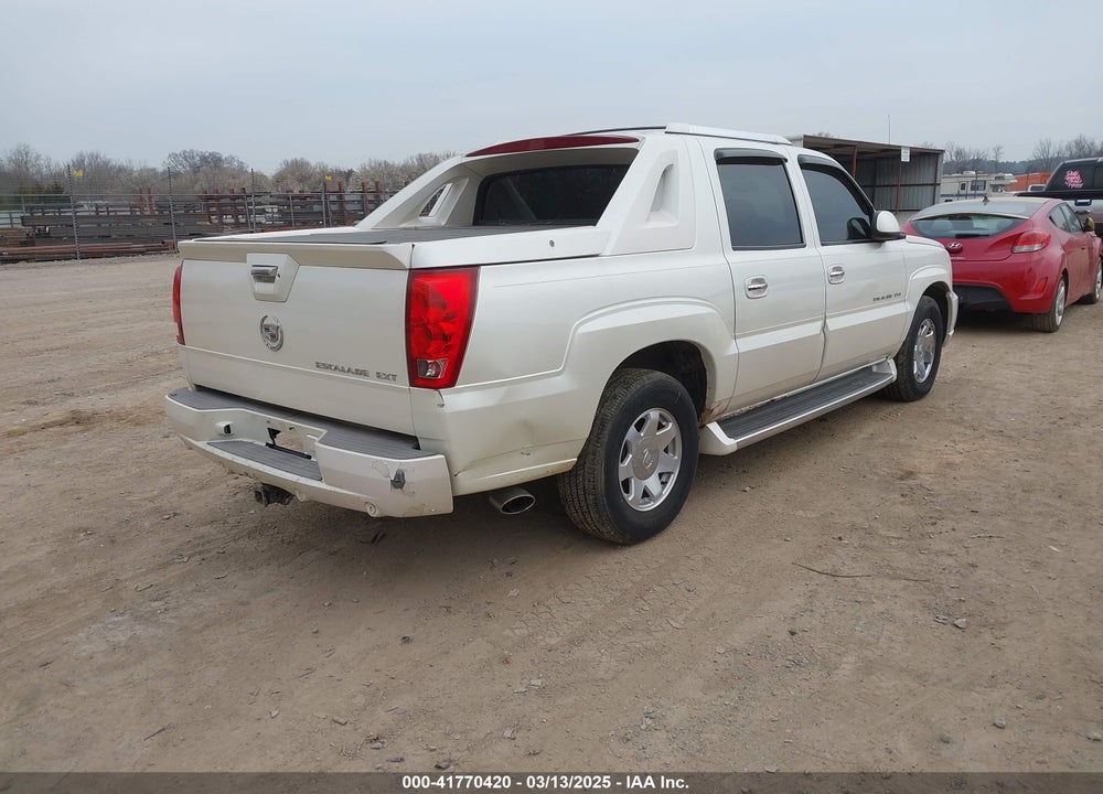 2002 CADILLAC ESCALADE EXT VIN: 3GYEK63N82G313753