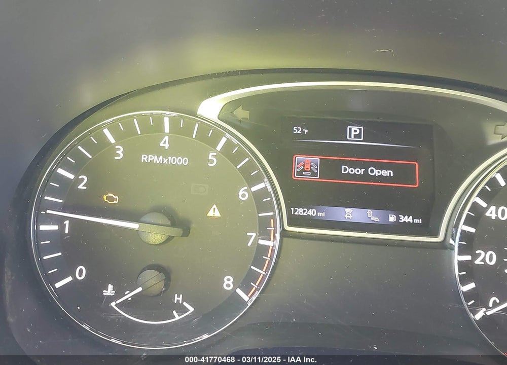 2019 NISSAN PATHFINDER VIN: 5N1DR2MN4KC624647