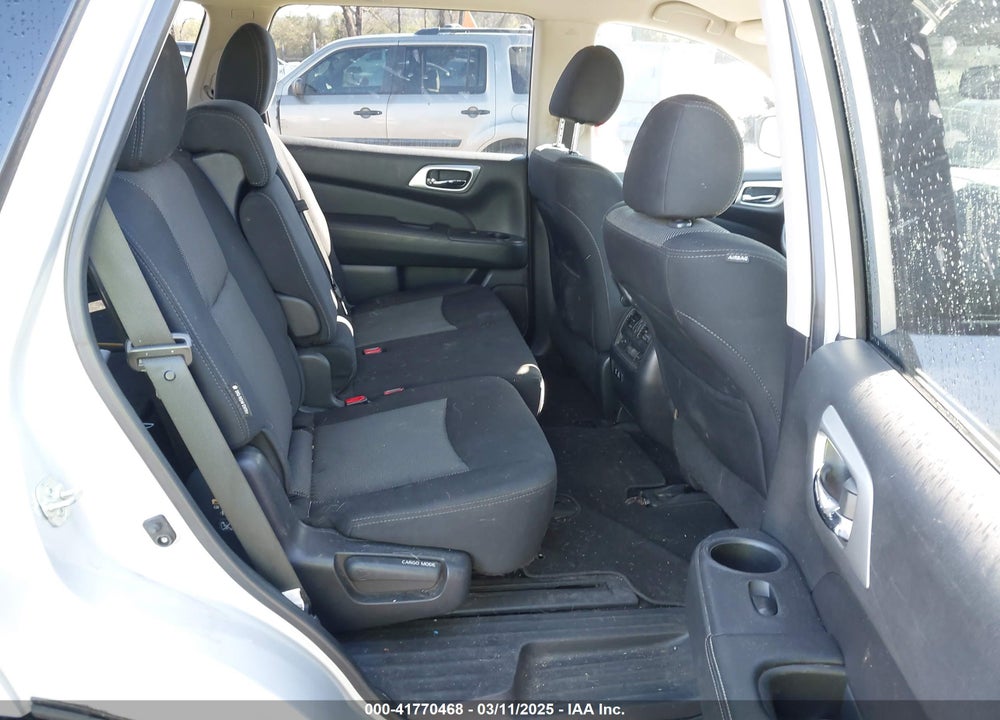 2019 NISSAN PATHFINDER VIN: 5N1DR2MN4KC624647