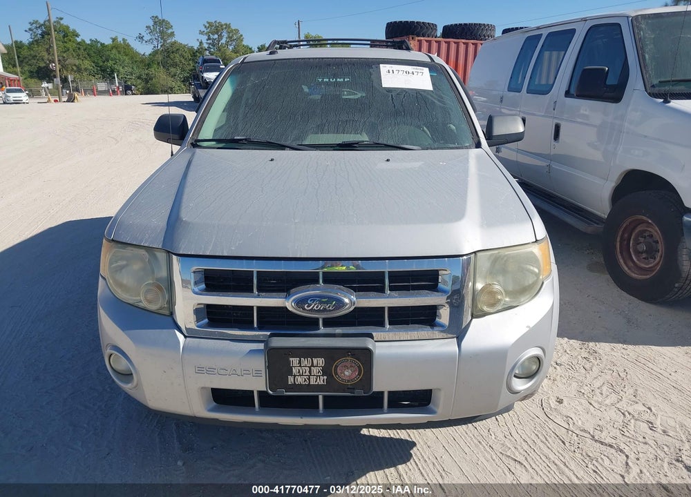 2008 FORD ESCAPE VIN: 1FMCU93188KC00856