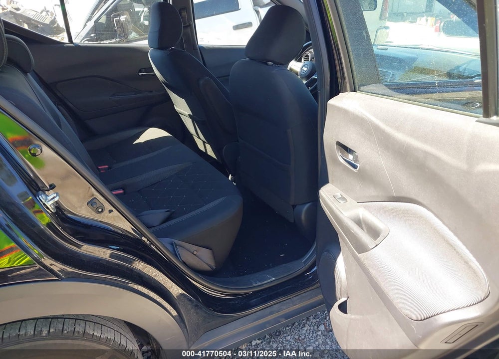 2019 NISSAN KICKS SV VIN: 3N1CP5CU6KL531202