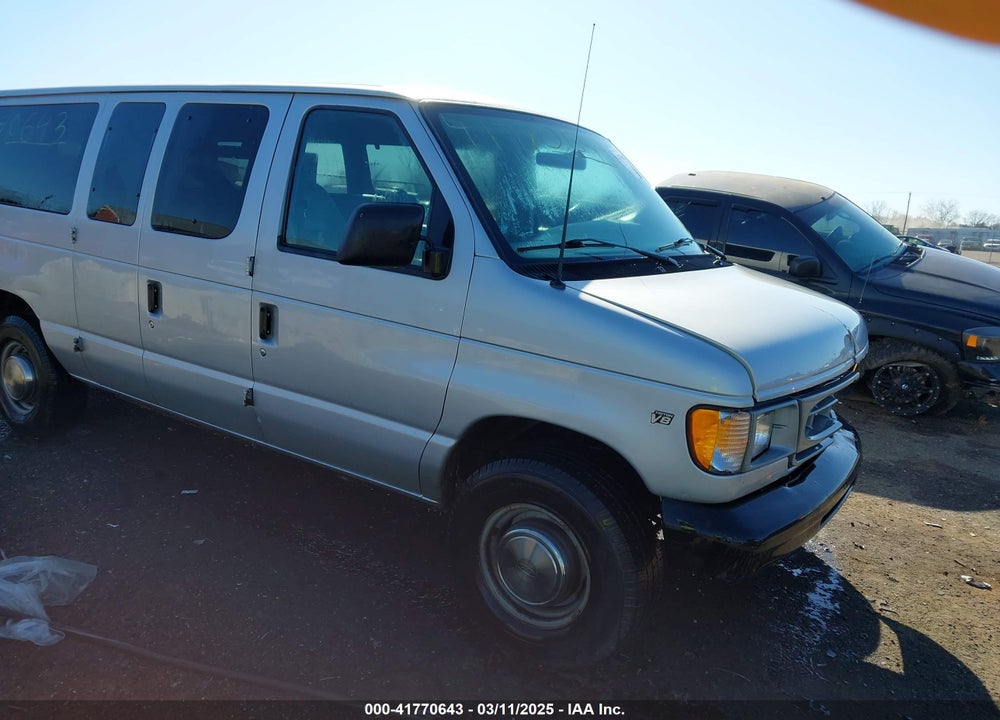 2001 FORD E-350 SUPER DUTY VIN: 1FBSS31L81HA60287