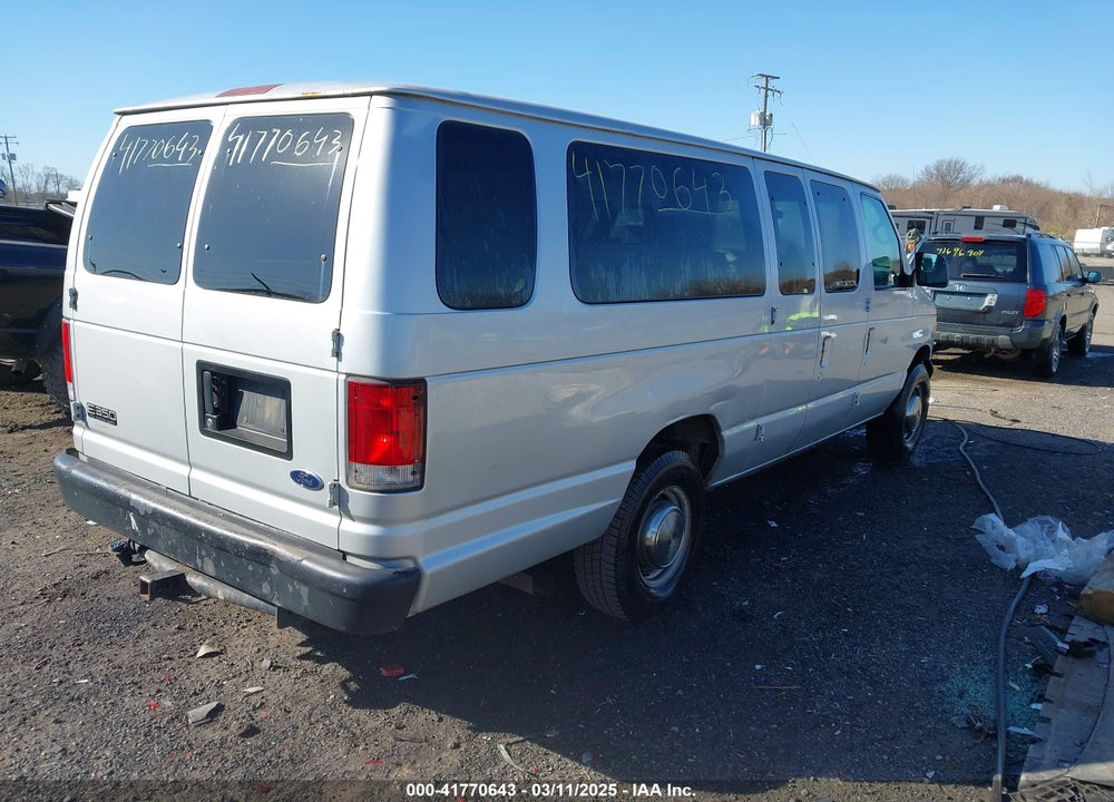 2001 FORD E-350 SUPER DUTY VIN: 1FBSS31L81HA60287